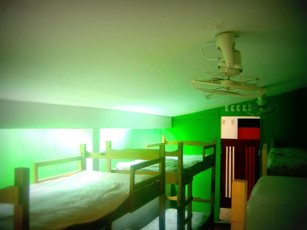 Hostel Tadeo Сан Хуан дел Сур Стая снимка