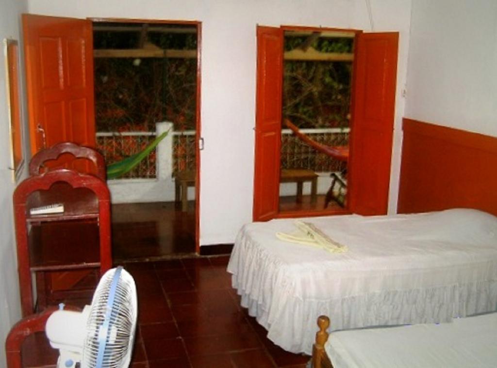 Hostel Tadeo Сан Хуан дел Сур Екстериор снимка